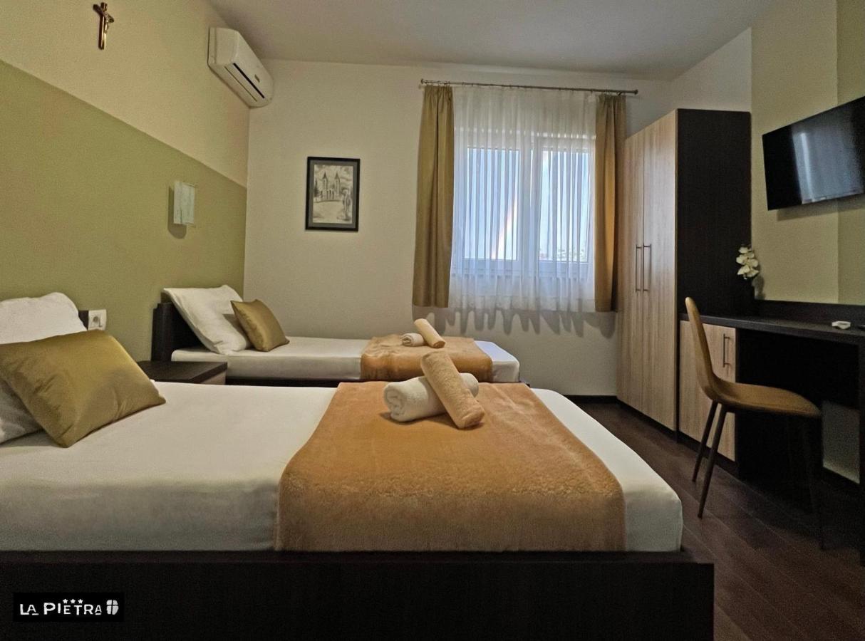 La Pietra Family Hotel Međugorje Rom bilde
