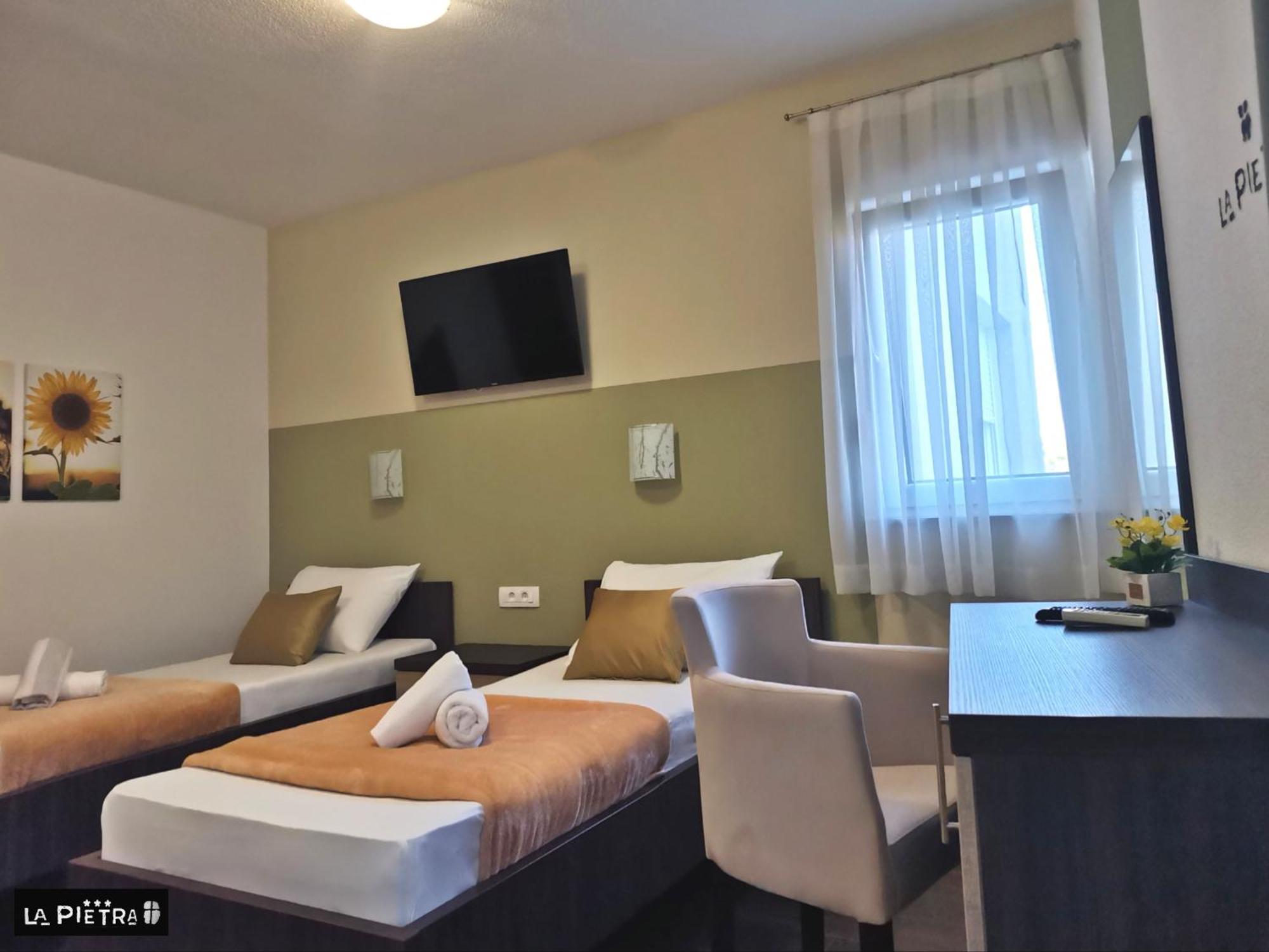 La Pietra Family Hotel Međugorje Rom bilde