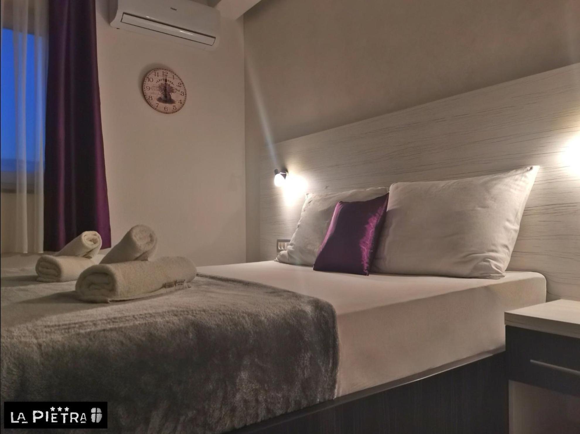 La Pietra Family Hotel Međugorje Rom bilde
